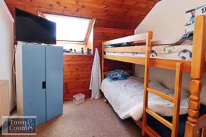 RED BARN ROAD- click for photo gallery